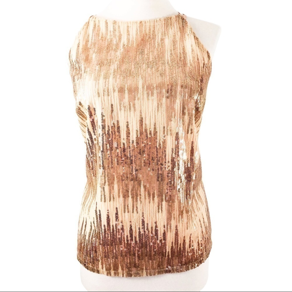 𝅺white House Black Market Embellished Tank Size S